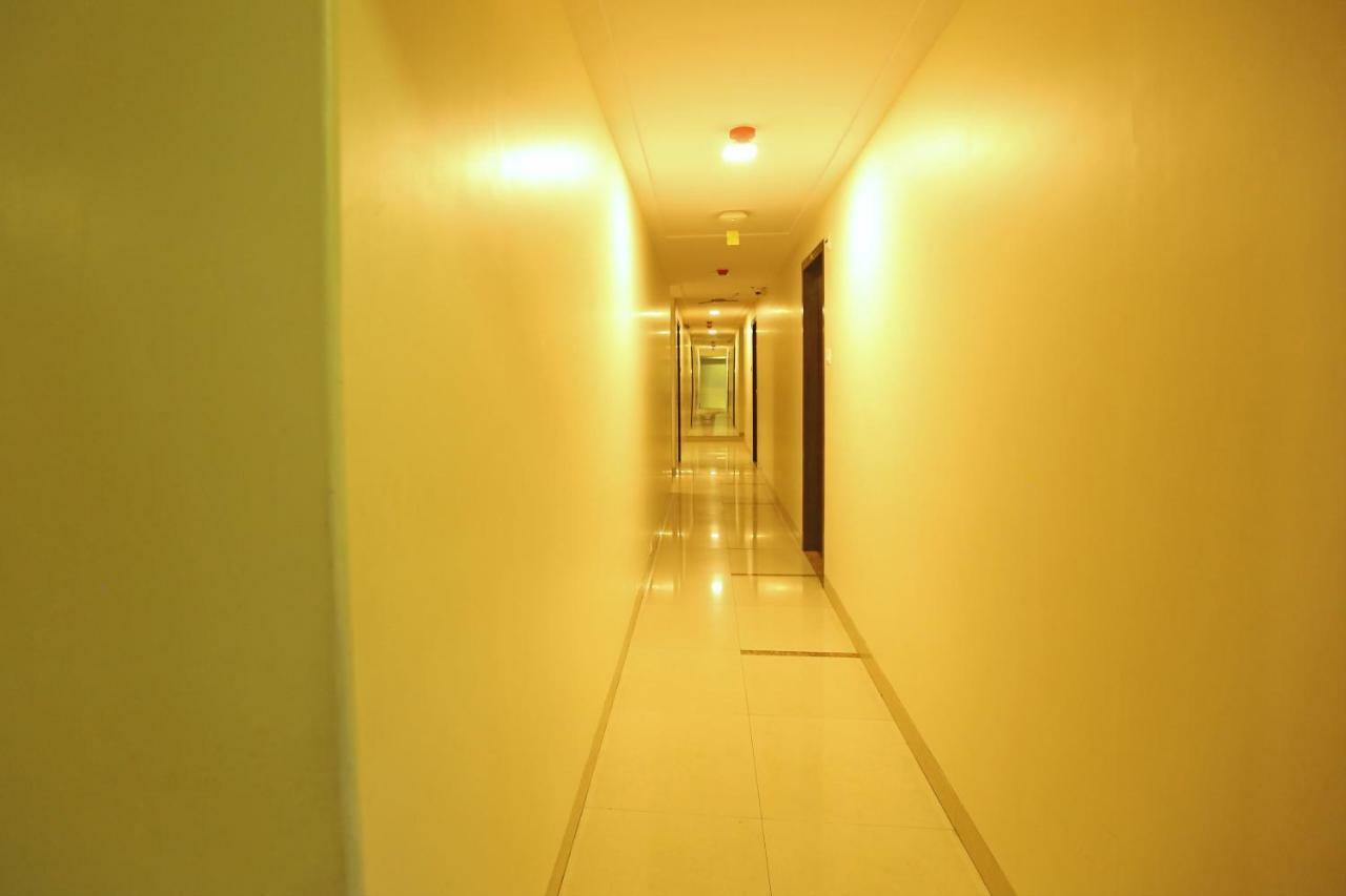 Gulf Hotel Mumbai Luaran gambar