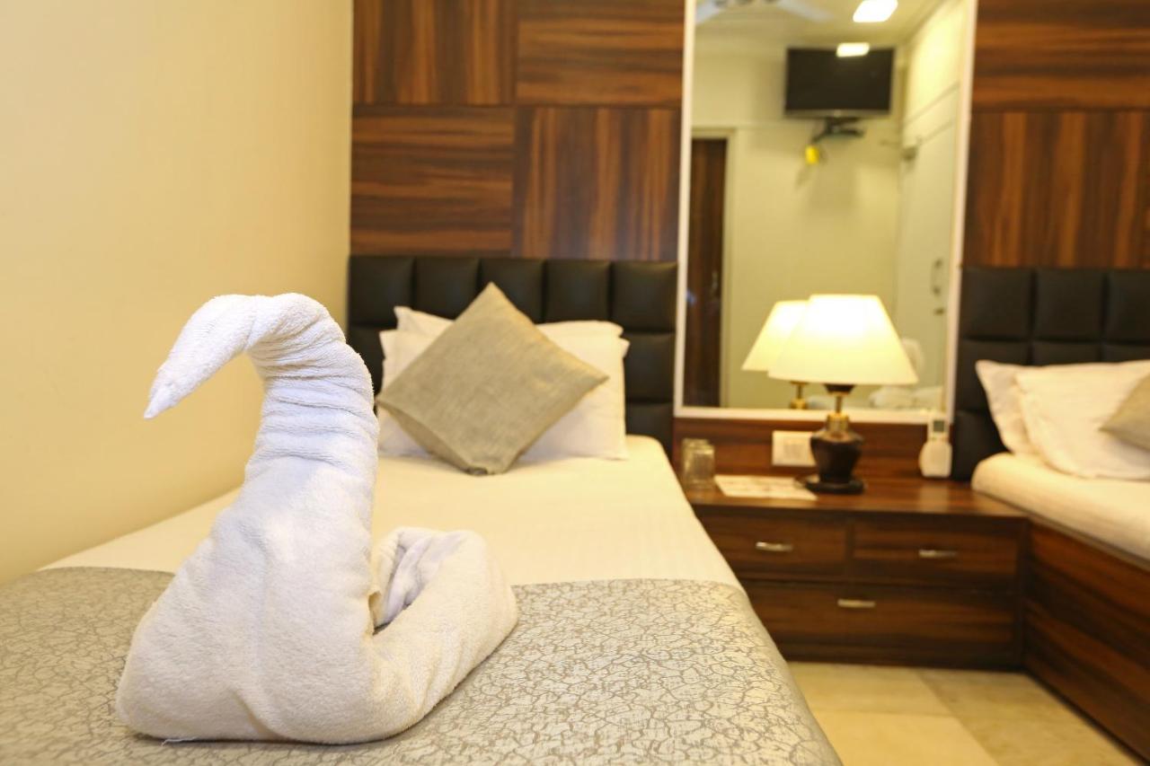 Gulf Hotel Mumbai Luaran gambar