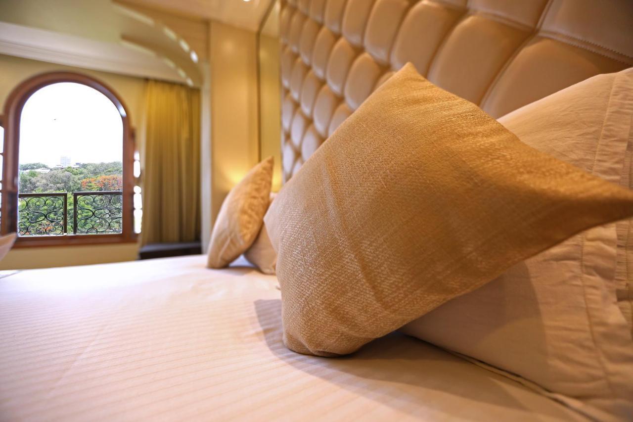 Gulf Hotel Mumbai Luaran gambar